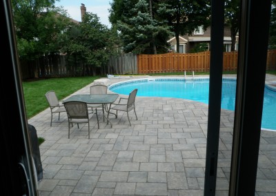 Permacon Mega Trafalgar pool patio