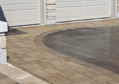Oaks Ridgefield Plus driveway banding