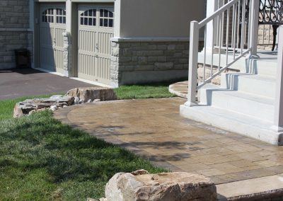 Oaks Ridgefield Plus walkway