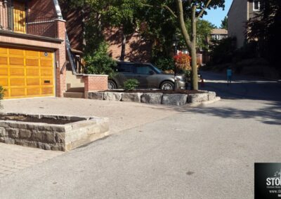 Guillotined 8x8 stone garden wall