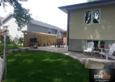Permacon Trafalgar back patio