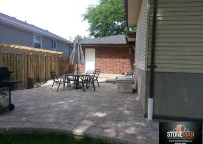 Permacon Trafalgar back patio
